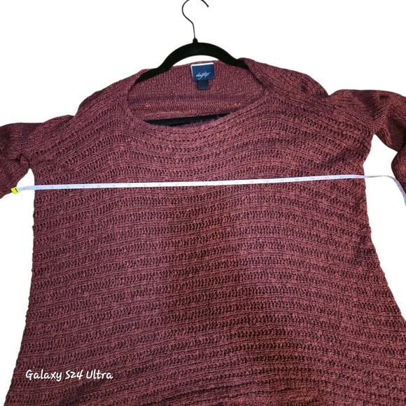 Daytrip Burgundy Knit Long Sleeve Tunic - Picture 4 of 7